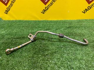 масляная трубка турбины Volkswagen Caddy 4 поколение 2018, 2.0 л., дизель, 04L145771J