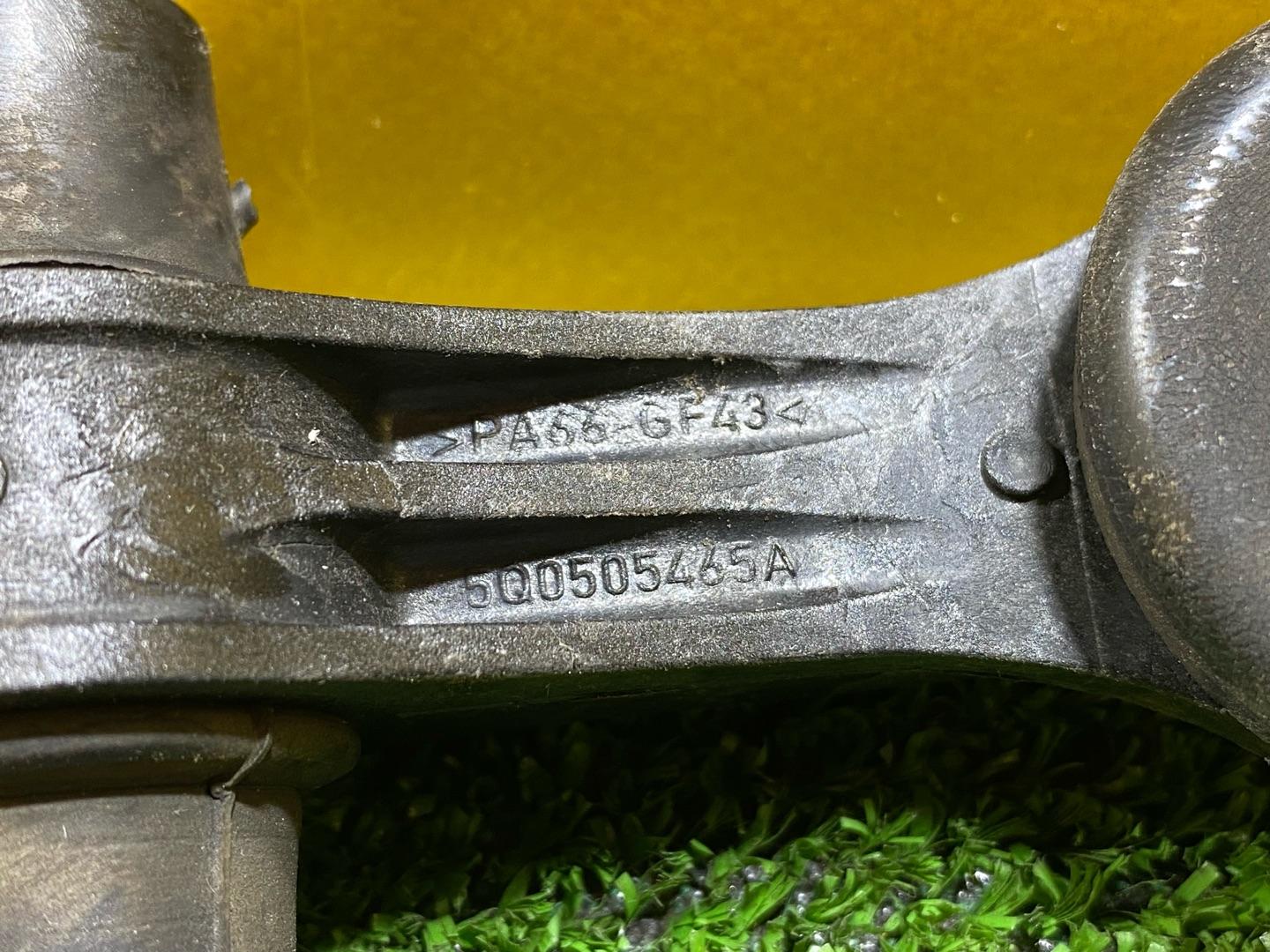 стойка стабилизатора Audi Q3 F3 2023, 2.0 л., бензин, 5Q0505465A - фото №6