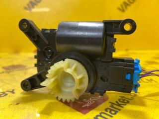 моторчик заслонки печки Volkswagen T-Roc 1 поколение 2022, 2.0 л., бензин, 5WA907511B