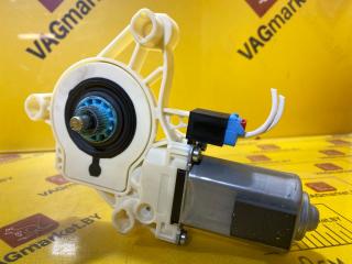 моторчик стеклоподъемника передний правый Volkswagen Tiguan 2 поколение [рестайлинг] 2021, 2.0 л., бензин, 80A959802