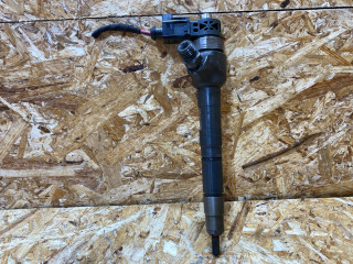 форсунка Volkswagen Passat B7 2014, 2.0 л., дизель, 03L130277Q