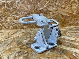 петля двери Audi Q7 4L [рестайлинг] 2014, 3.0 л., дизель, 8E0831411E