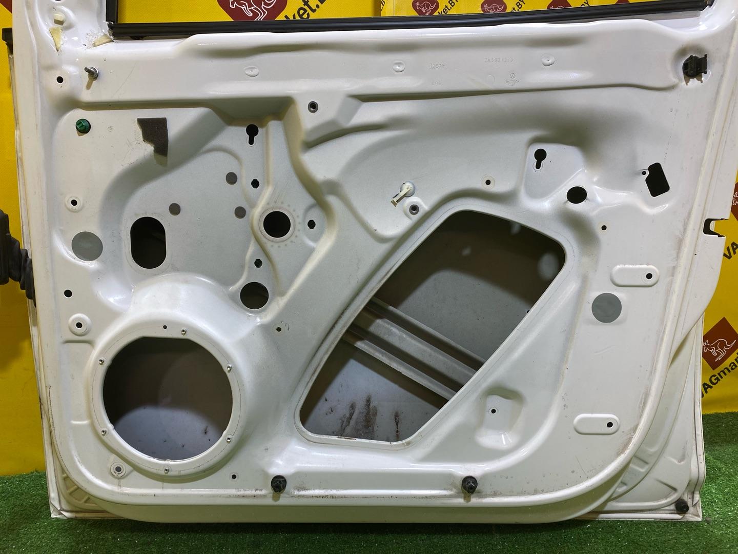 дверь передняя правая Volkswagen Caddy 4 поколение 2016, 1.4 л., бензин, 2K5831056, 2K5831312 - фото №6