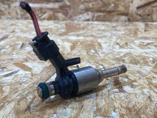 форсунка Audi A4 B9 2016, 2.0 л., бензин, 06G906036