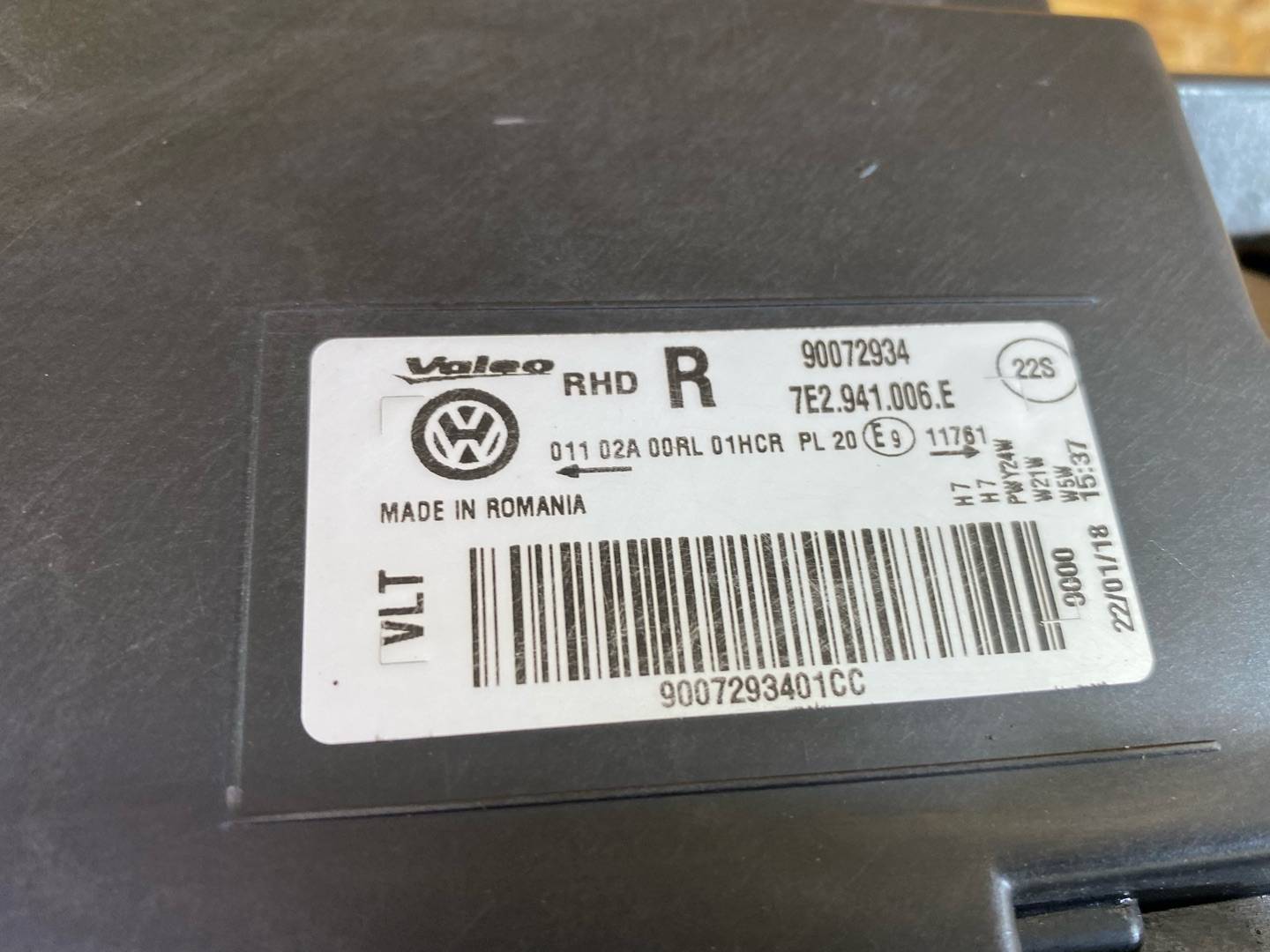 фара правая Volkswagen Transporter T6 2018, 2.0 л., дизель, 7E2941006E - фото №11