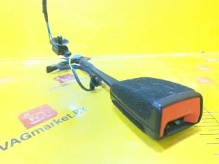 замок ремня безопасности Skoda Octavia 3 поколение (A7) 2016, 1.8 л., бензин, 5G3857755C