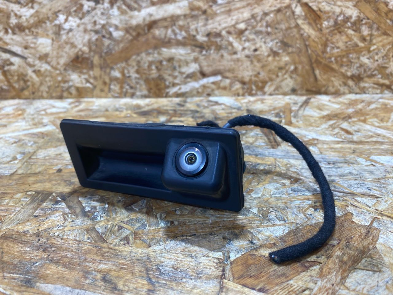 камера заднего вида Audi Q7 4M 2016, 3.0 л., дизель, 4M0827566B - фото №1