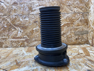 опора амортизатора верхняя (чашка) Volkswagen Passat B8 2016, 2.0 л., дизель, 5Q0412331C