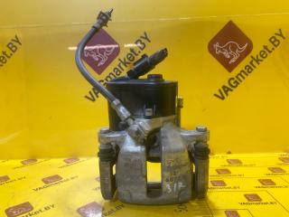 суппорт задний правый Audi Q3 8U 2012, 2.0 л., бензин, 5N0615404