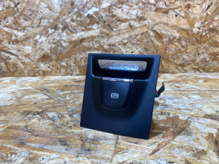 кнопка ручного тормоза (ручника) Porsche Macan 1 поколение 2016, 3.0 л., дизель, 95B927225A