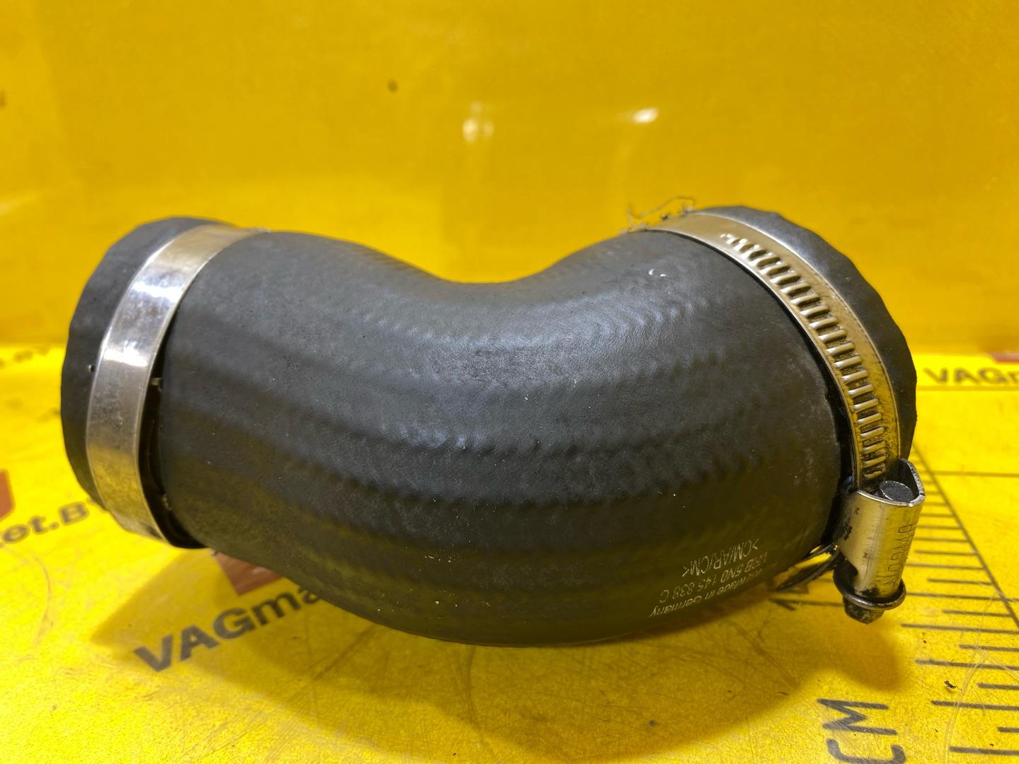 патрубок интеркулера Audi Q3 8U 2012, 2.0 л., бензин, 5N0145838C - фото №3