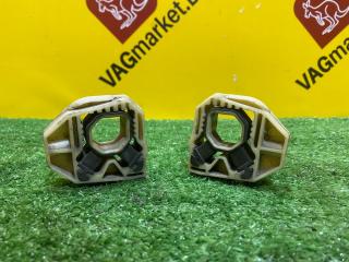 кронштейн радиатора Volkswagen Caddy 4 поколение 2018, 2.0 л., дизель, 1K0121367P