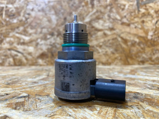 pегулятор давления топлива Audi Q5 FY 2018, 2.0 л., дизель, 04L130764C