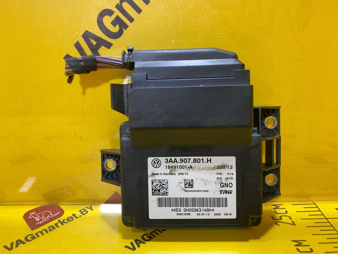 блок управления ручником Audi Q3 8U 2012, 2.0 л., бензин, 3AA907801H - фото №1