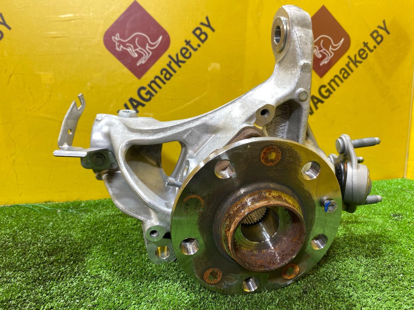 кулак поворотный левый Audi Q3 F3 2023, 2.0 л., бензин, 5Q0407253A
