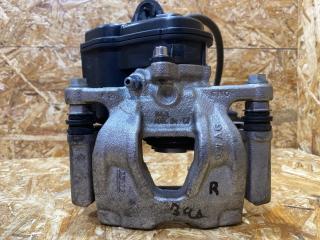 суппорт задний правый Audi A4 B9 2016, 2.0 л., бензин, 8W0615404