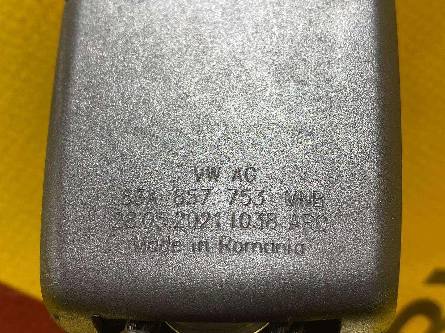замок ремня безопасности Audi Q3 F3 2021, 2.0 л., бензин, 83A857753 - фото №7