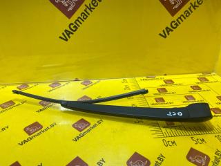 щеткодержатель задний Skoda Octavia 3 поколение (A7) 2016, 1.8 л., бензин, 5E9955707