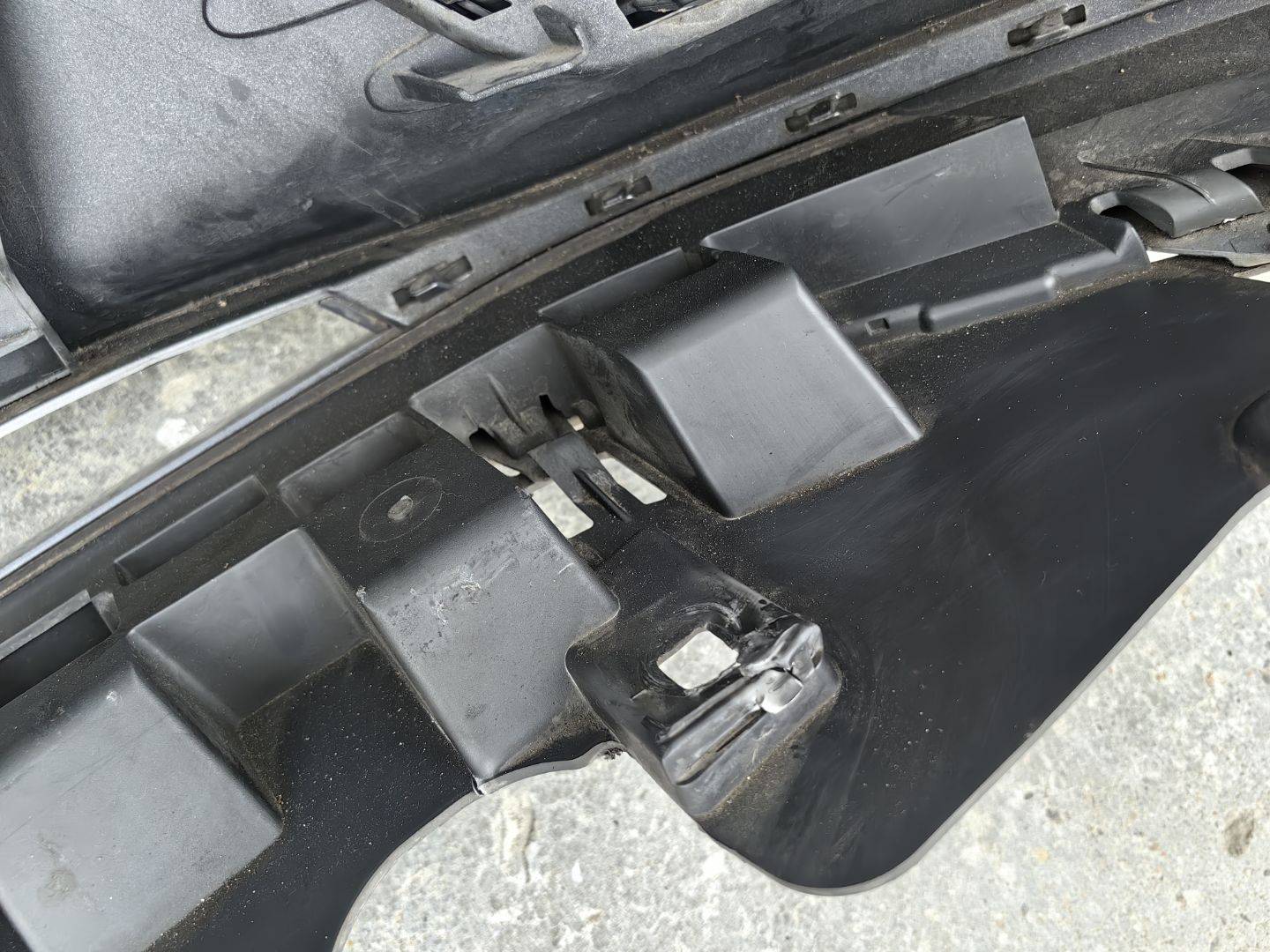 бампер передний Audi A3 8V 2015, 1.4 л., бензин, 8V5807065D, 8V5853651A - фото №17