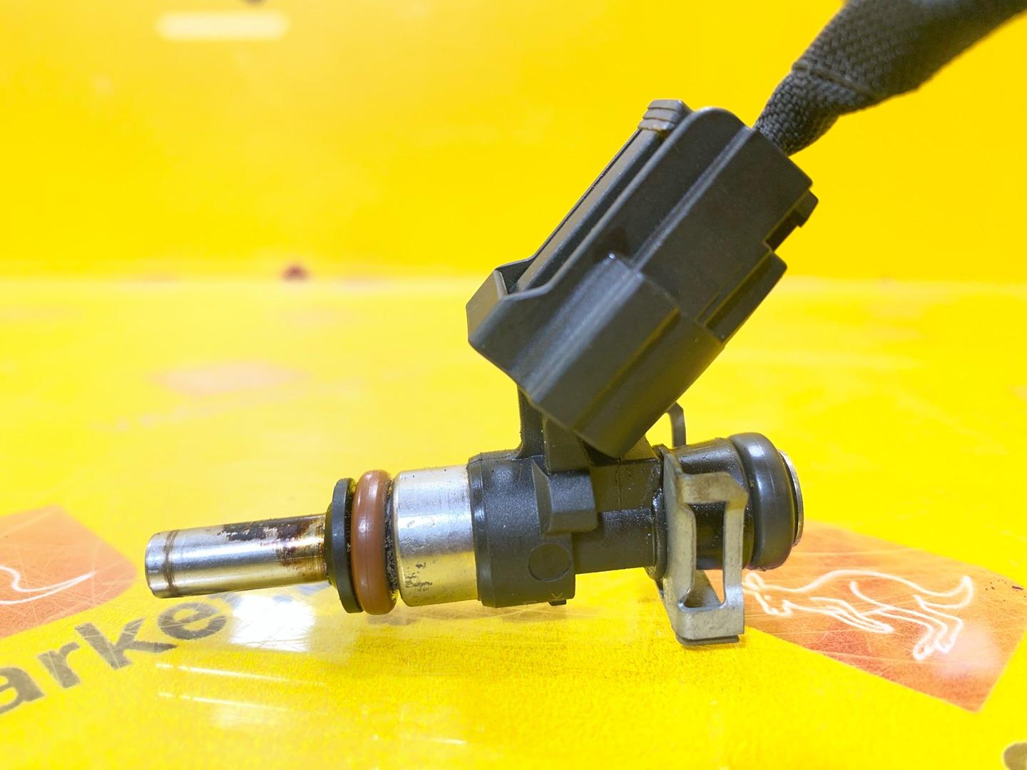 форсунка Audi Q3 F3 2021, 2.0 л., бензин, 06L906031D