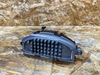 сопротивление печки Volkswagen Passat B8 2016, 2.0 л., дизель, 3Q0907521A