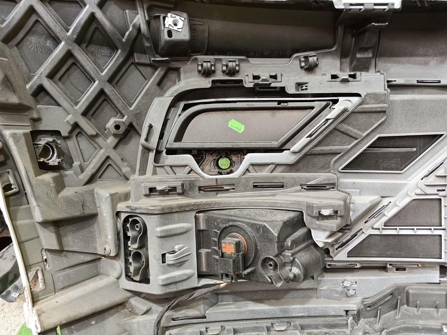 бампер передний Volkswagen Tiguan 2 поколение 2020, 2.0 л., бензин, 5NA807217AD, 5NA807903C - фото №18
