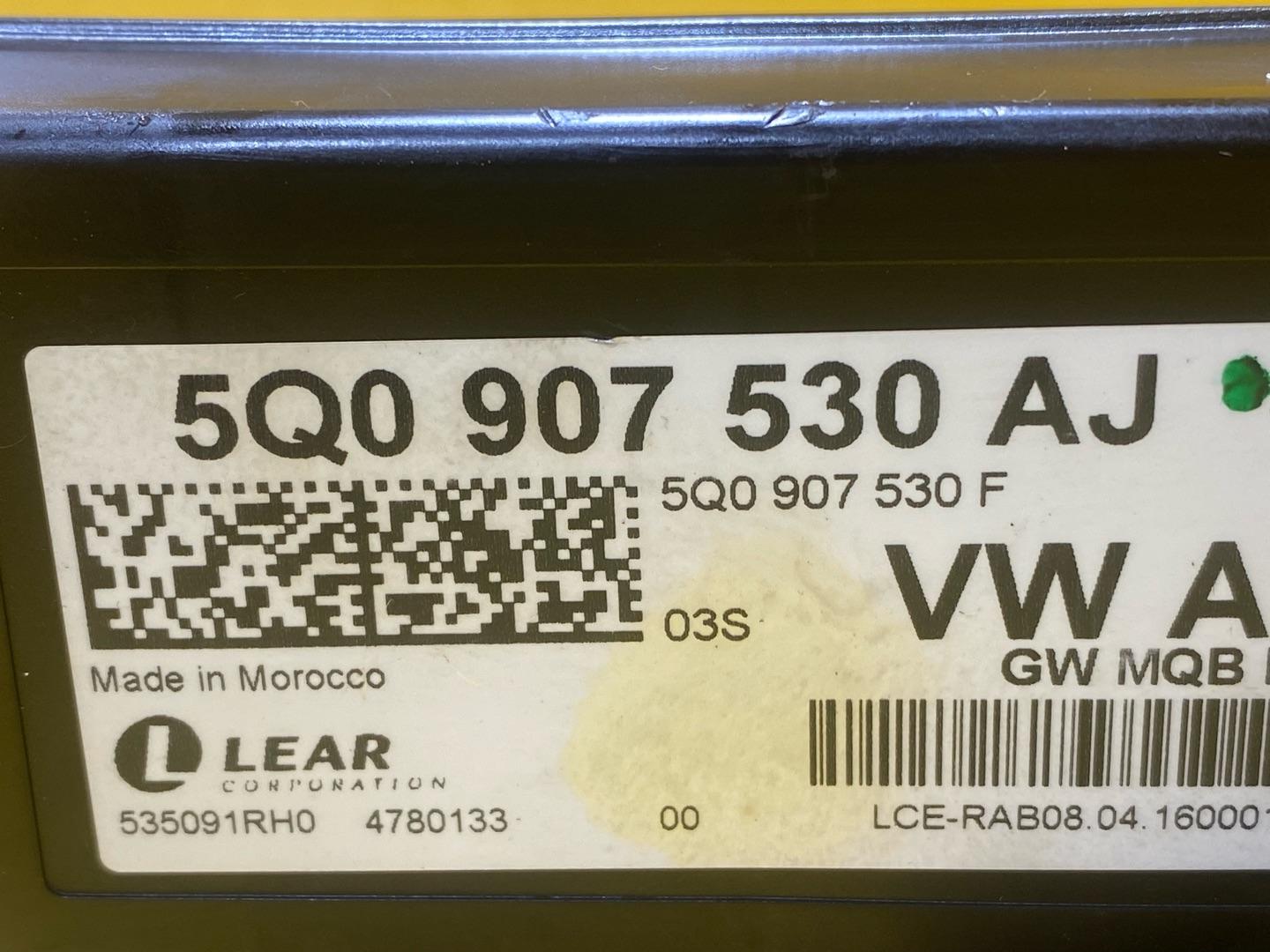 диагностический интерфейс Skoda Octavia 3 поколение (A7) 2016, 1.8 л., бензин, 5Q0907530AJ - фото №5