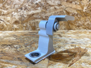 петля двери Porsche Macan 1 поколение 2016, 3.0 л., дизель, 4G0831402D