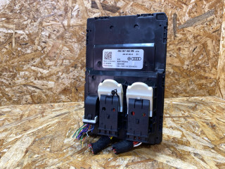 блок комфорта Audi Q7 4M [рестайлинг] 2022, 3.0 л., бензин, 4N0907063ME