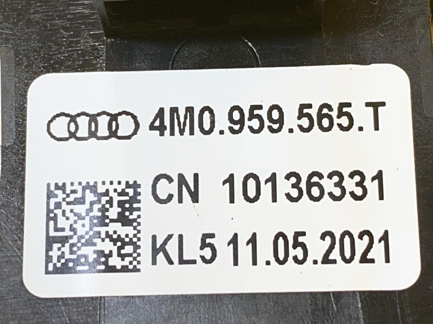 джойстик регулировки зеркал Audi Q3 F3 2021, 2.0 л., бензин, 4M0959565T - фото №7