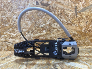 скелет ручки двери передней правой Volkswagen T-Roc 1 поколение [рестайлинг] 2024, 2.0 л., бензин, 5N0837885H