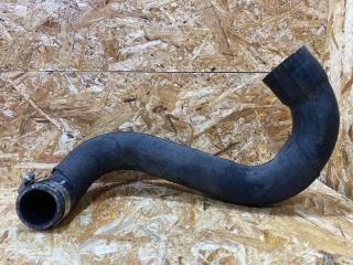 патрубок интеркулера Audi A4 B9 2016, 2.0 л., бензин, 8W0145738F