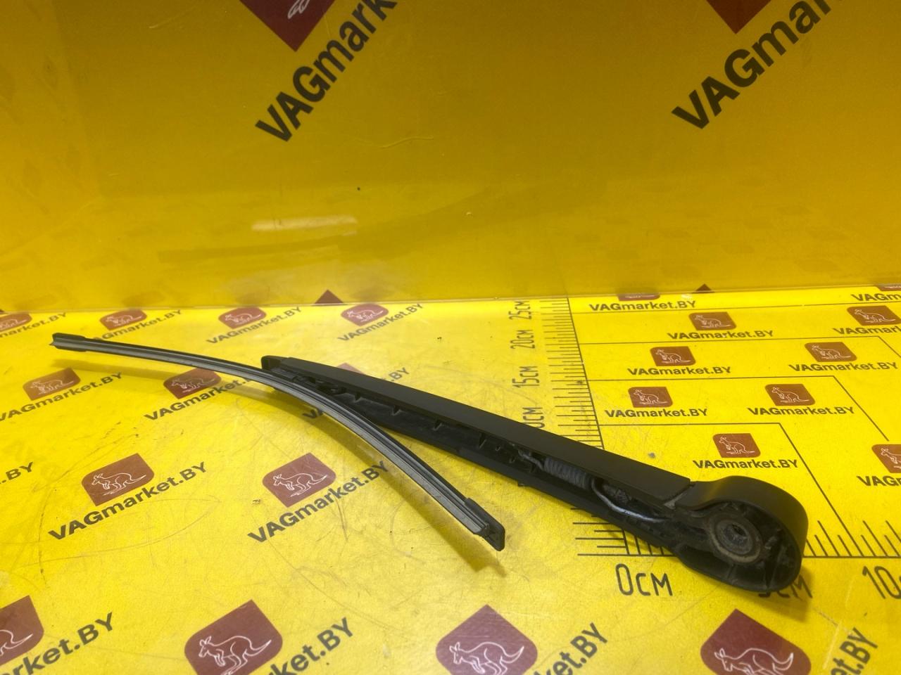 щеткодержатель задний Volkswagen Tiguan 2 поколение 2016, 2.0 л., бензин, 5F3955707 - фото №1