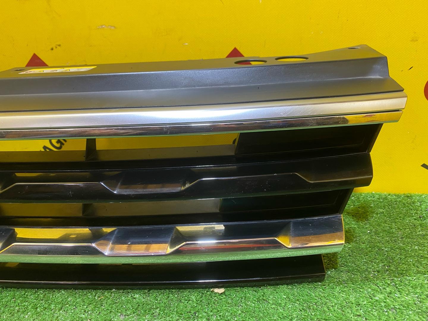 решетка радиатора Volkswagen Tiguan 2 поколение 2020, 2.0 л., бензин, 5NN853651Q - фото №10