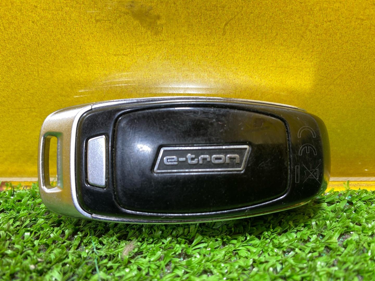 ключ Audi e-tron Sportback 1 поколение 2020, электро, 4N0959754AP - фото №4
