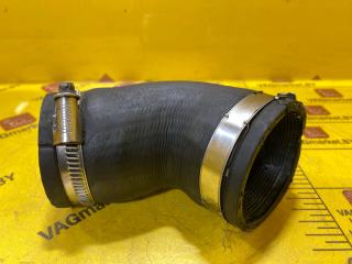 патрубок интеркулера Audi Q3 8U 2012, 2.0 л., бензин, 5N0145838C