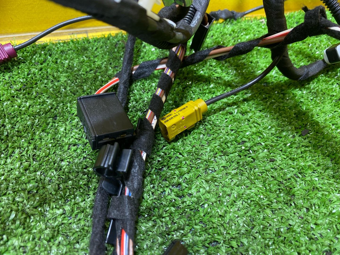 Проводка крышки багажника Volkswagen Tiguan 2 поколение 2020, 2.0 л., бензин, 5NA971175, 5NA971147EN - фото №11