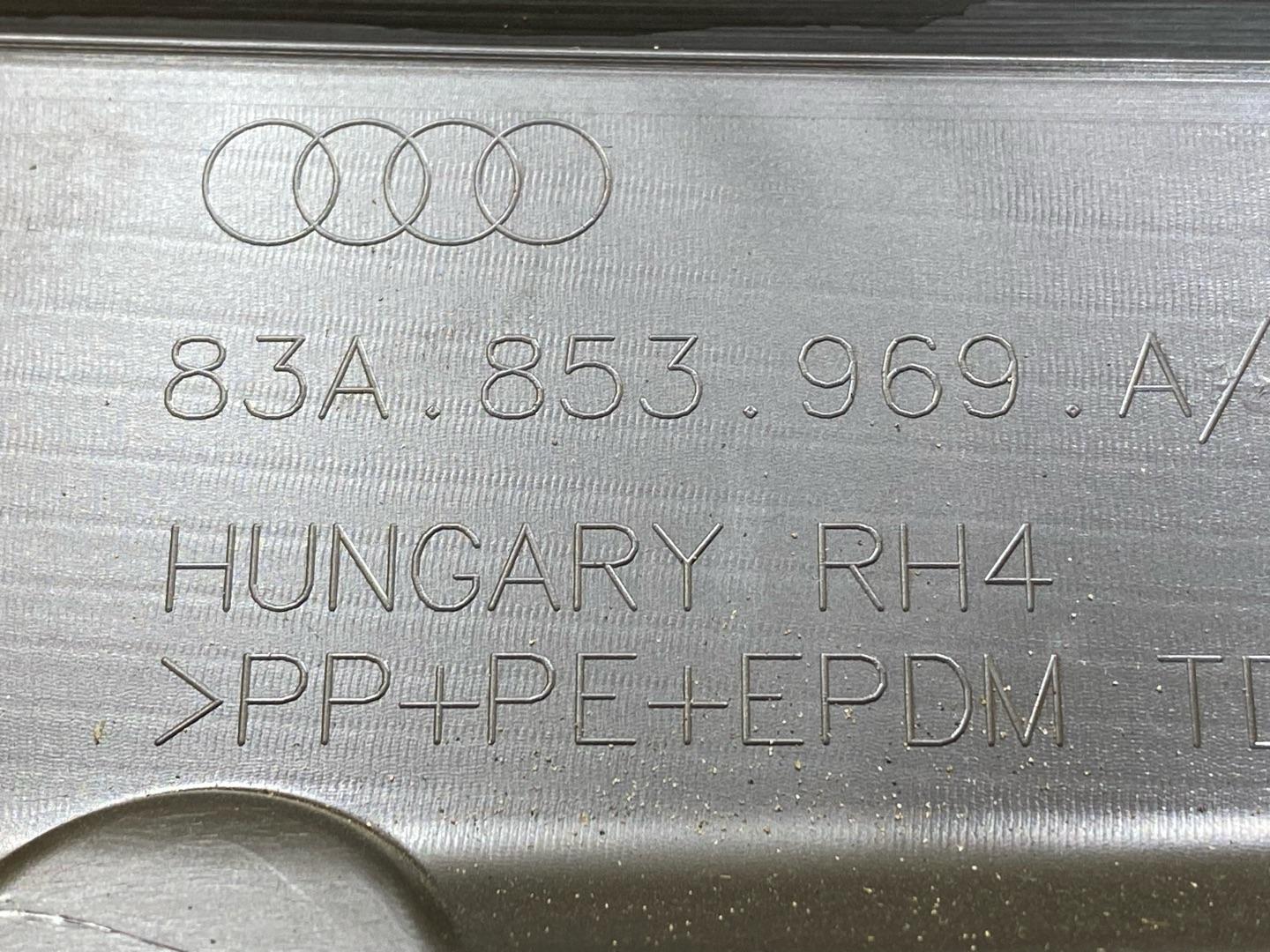 молдинг двери задней левой Audi Q3 F3 2021, 2.0 л., бензин, 83A853969A - фото №4