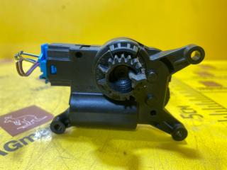 моторчик заслонки печки Volkswagen Tiguan 2 поколение 2016, 2.0 л., бензин, 5Q0907511K