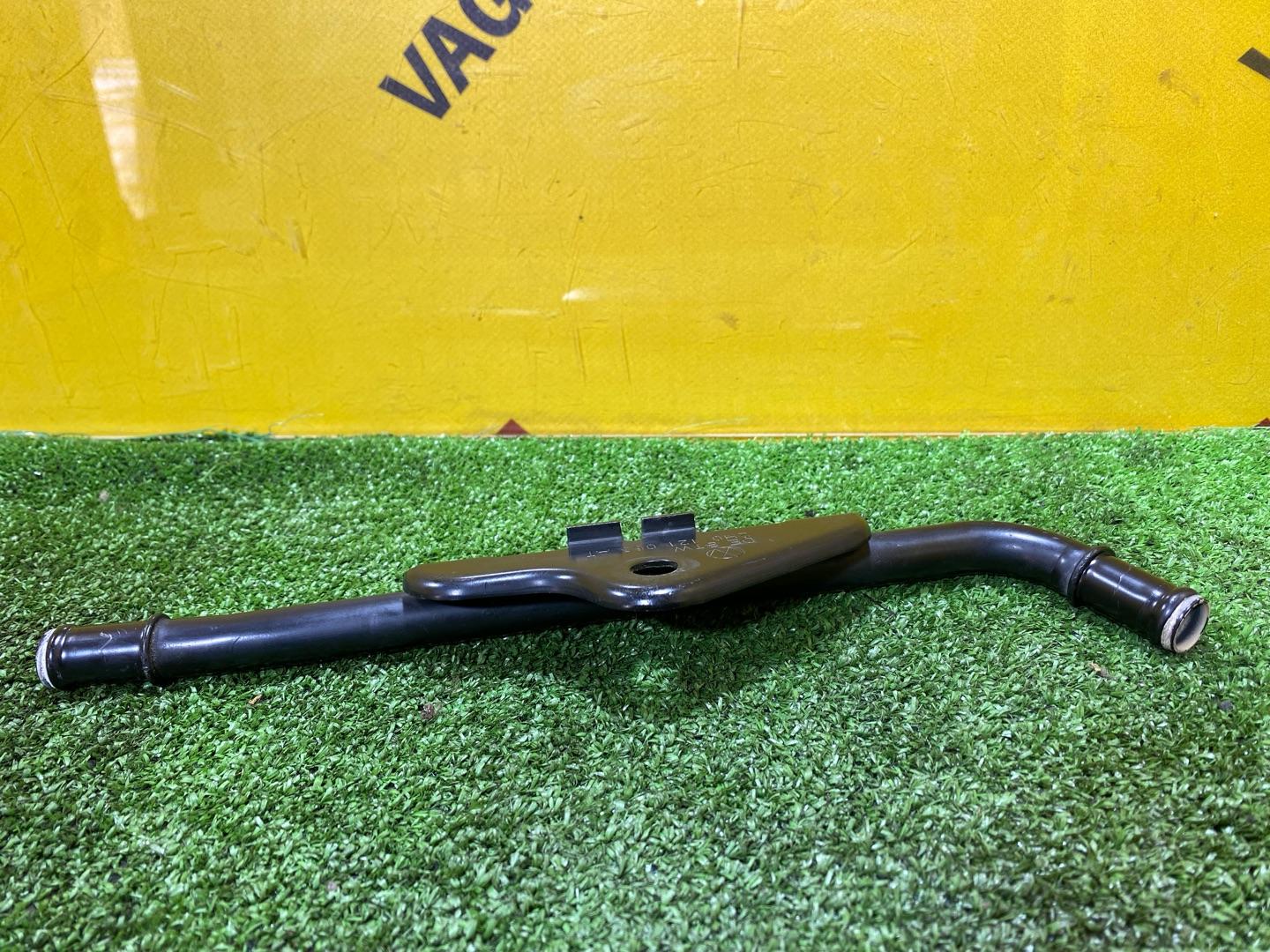 трубка охлаждающей жидкости Volkswagen Amarok 1 поколение 2H 2012, 2.0 л., дизель, 2H0121065AT - фото №4