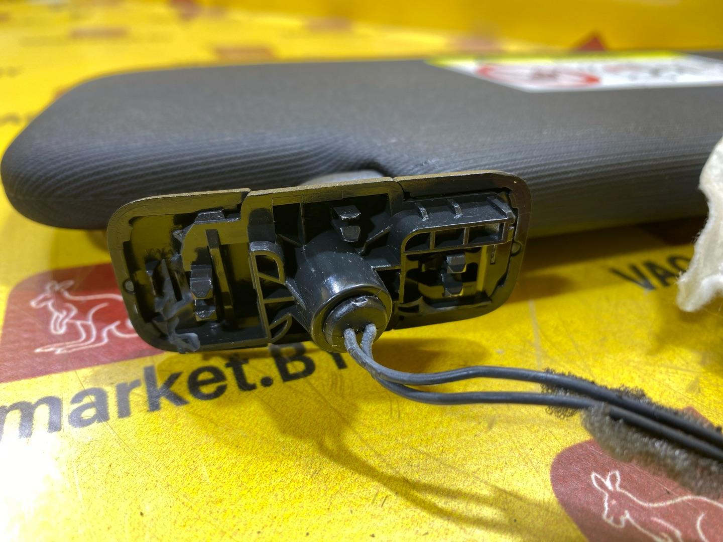 козырек солнцезащитный Volkswagen T-Roc 1 поколение 2022, 2.0 л., бензин, 5G0857551BQ - фото №8