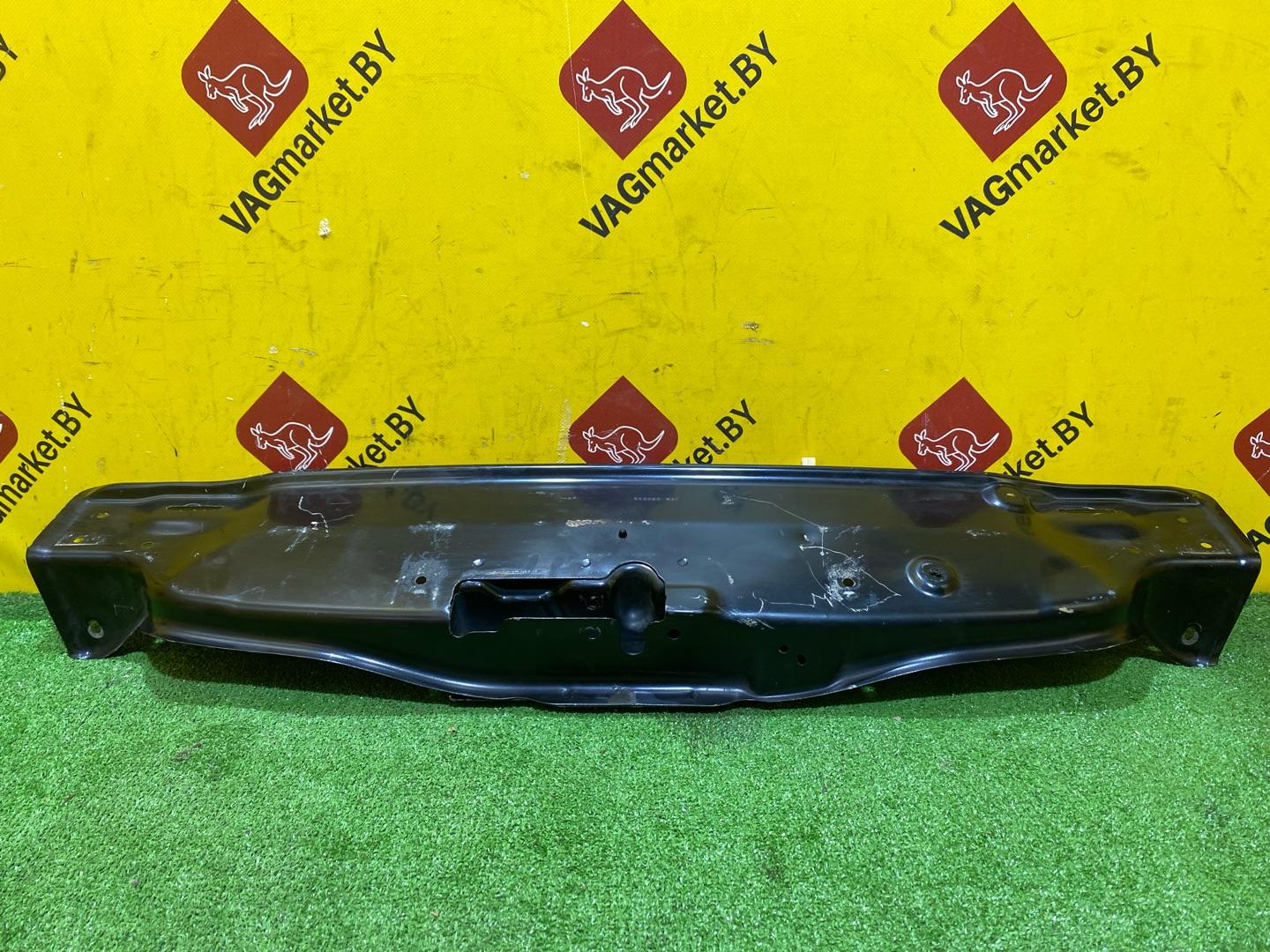 передняя панель крепления облицовки (телевизор) Volkswagen Amarok 1 поколение 2H 2012, 2.0 л., дизель, 2H0805563A
