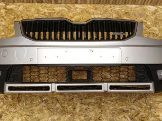 бампер передний Skoda Octavia 3 поколение (A7) 2016, 1.8 л., бензин, 5E0807217M