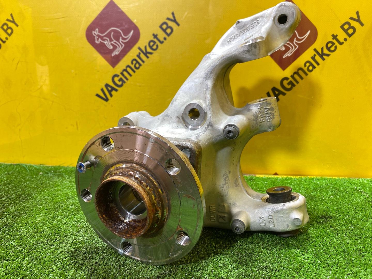 кулак задний правый Audi Q3 F3 2023, 2.0 л., бензин, 5QF505436H