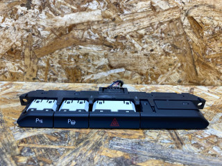 кнопка (выключатель) Volkswagen Passat B8 2016, 2.0 л., дизель, 3G0927132F