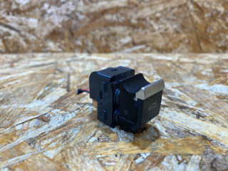 кнопка открытия багажника Audi Q7 4M [рестайлинг] 2022, 3.0 л., бензин, 4M0959831A