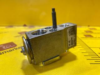 расширительный клапан кондиционера Audi A8 D5 2019, 3.0 л., дизель, 4M0816679