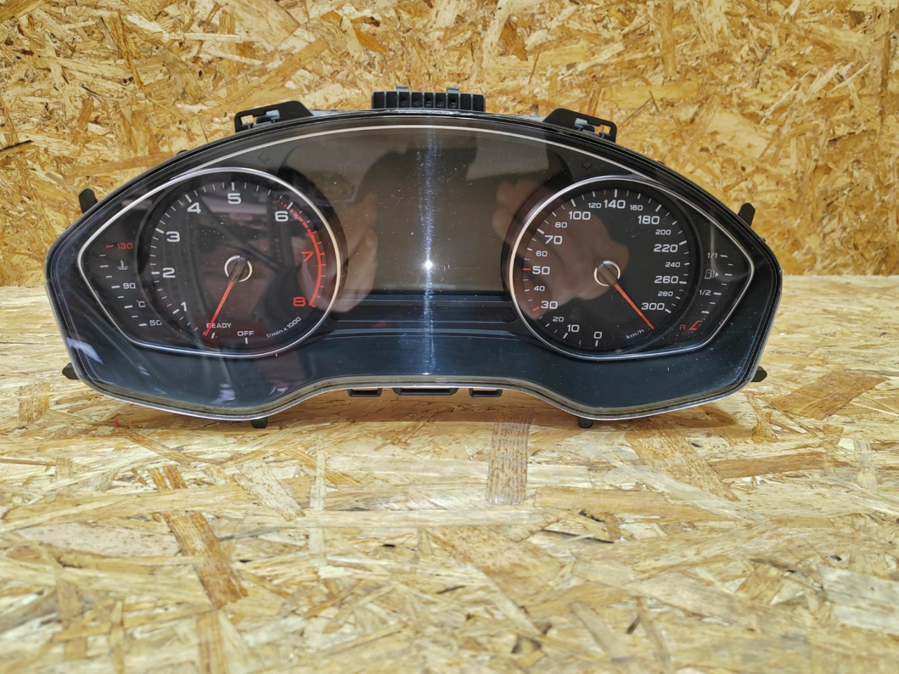 щиток приборов (приборная панель) Audi A4 B9 2016, 2.0 л., бензин, 8W5920780A - фото №1