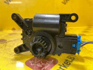 моторчик заслонки печки Volkswagen T-Roc 1 поколение 2022, 2.0 л., бензин, 5WA907511B