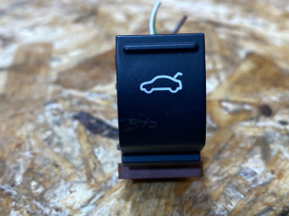 кнопка открытия багажника Volkswagen Passat B7 2014, 2.0 л., дизель, 3AA959831